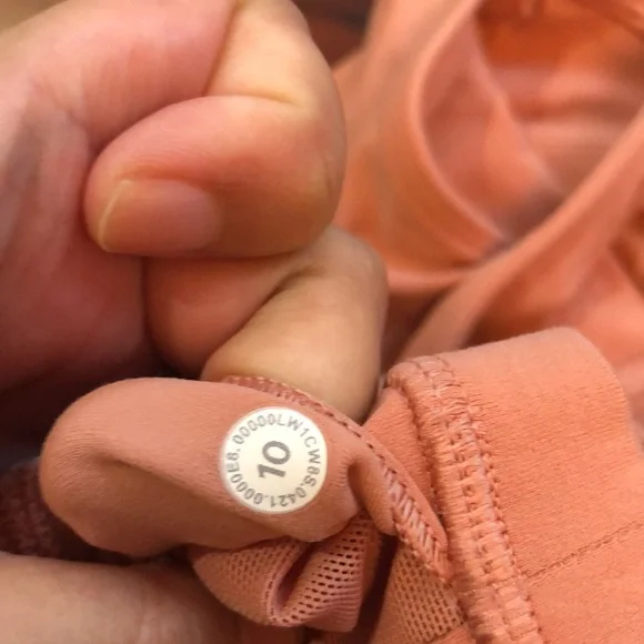 Lululemon align tank size 10 - Picture 2 of 2